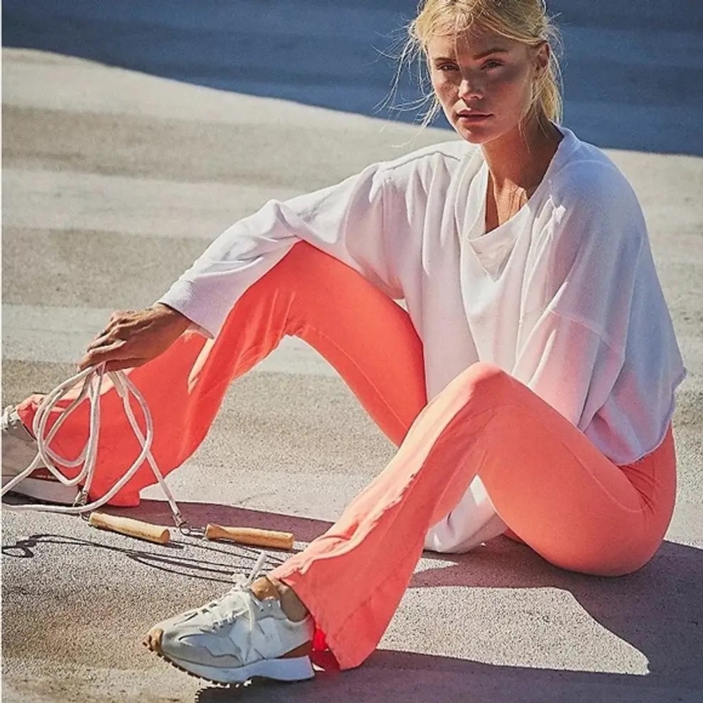 NWOT Free People Good Karma Flare Leggings